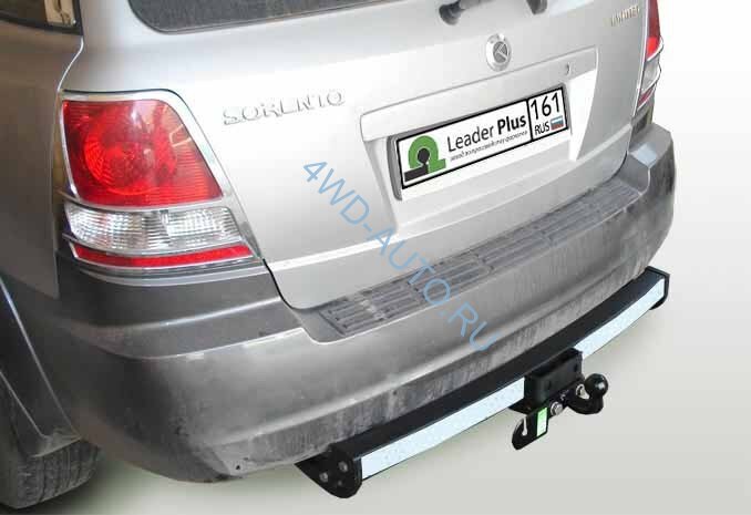 Фаркоп Leader Plus K116-F(N) Kia Sorento Kia Sorento 2002-2006 (с нерж. пластиной).  Без подрезки бампера. Нагрузки 2000/100 кг.