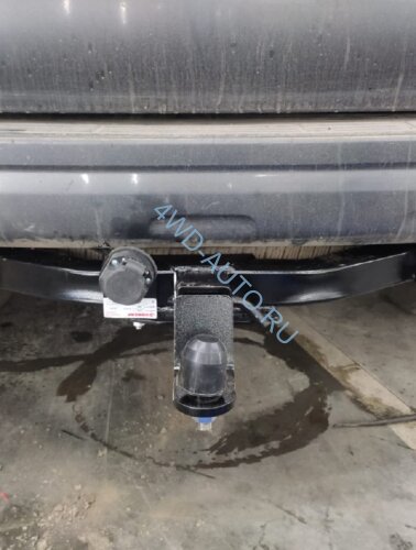 Фаркоп Уникар на Lexus GX 470, Toyota Land Cruiser 120, 150 с 2002 г/в (шар E)
