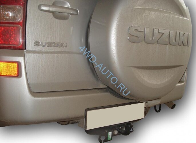 Фаркоп Leader Plus S406-F Suzuki Grand Vitara 2005-2016 (только JB420, JB424W). Невидимый вырез бампера. Нагрузки 2000/100 кг