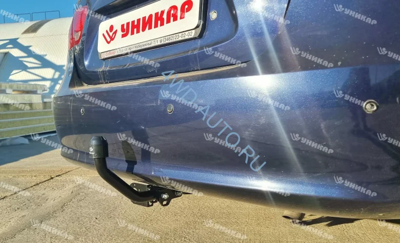 Фаркоп на Hyundai Elantra 2006-2012 IV поколение / Уникар 12191A