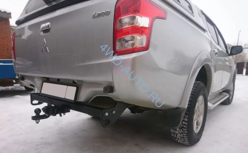 Фаркоп Уникар на Mitsubishi L200 с 2015 г/в | Быстросъемный шар под американский квадрат