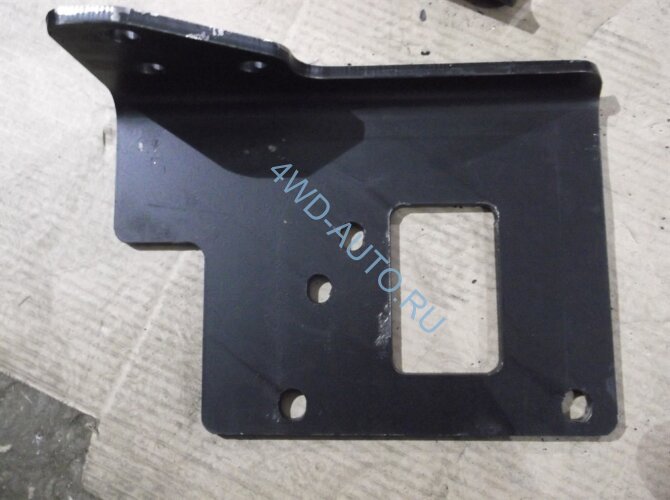 Фаркоп Трейлер 7310 Kia Sportage 2 2004-2010 г.в. (не подходит для авто с кузовом под 2 выхлопные трубы). Без снятия и подрезки бампера. Тип шара: A. Нагрузки: 1200/60 кг.
