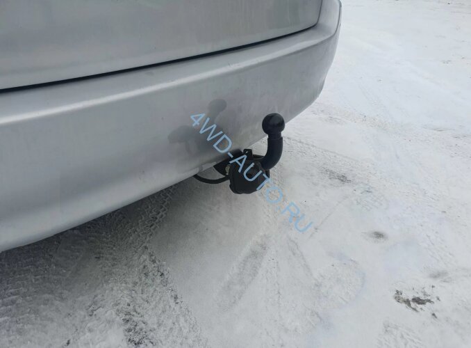 Фаркоп Уникар на Toyota Fielder I поколение 2000-2006