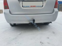 Фаркоп Уникар на  Toyota Fielder I поколение 2000-2006