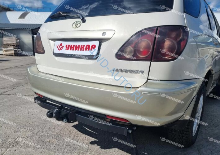 Фаркоп Уникар на Toyota Harrier I поколение 1997-2003
