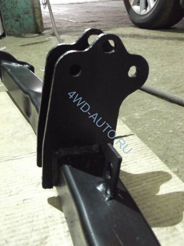 Фаркоп Трейлер 7230 для Hyundai Santa Fe 2001-2006, Hyundai Santa Fe Classic (Таганрог) 2007-2013. Требуется подрезка бампера. Тип шара: A. Нагрузки: 1500/75 кг.