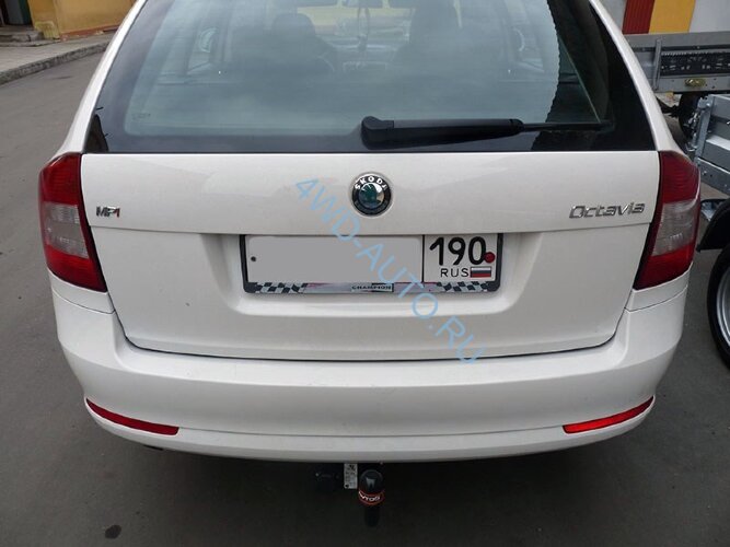 Фаркоп Avtos SK 09 для SKODA Octavia II  лифтбек/универсал 2004-2013. Требуется подрезка бампера. Тип шара: A. Нагрузки: 1500/75 кг. 