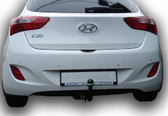 Фаркоп Leader Plus H223-A Hyundai i30 хетчбек  2011-2017. Без выреза бампера. Нагрузки 1200/75 кг.