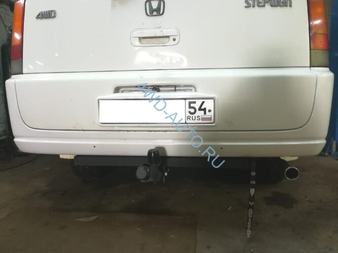 Фаркоп 4WD-AUTO HSte96-01A  на Honda Stepwagon 1996-2001 правый руль