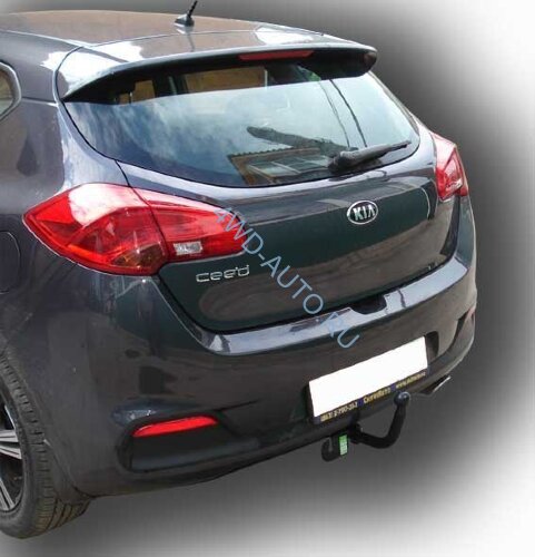 Фаркоп Leader Plus K120-A Kia Ceed хетчбек 2012-. Без выреза бампера. Нагрузки 1200/75 кг.