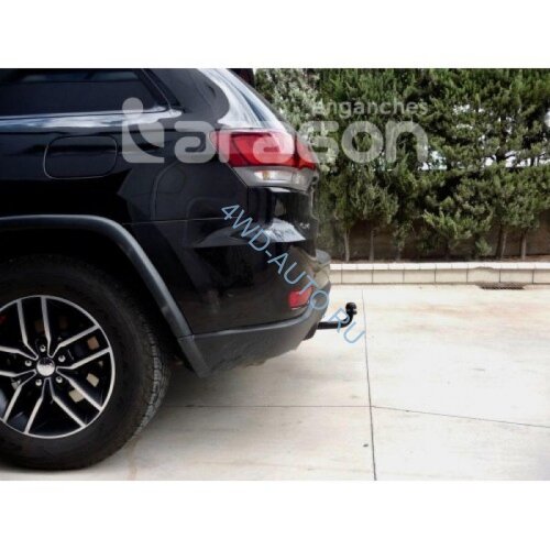 Фаркоп Aragon E2903EA на Jeep Grand Cherokee WK2, с 2010 г/в