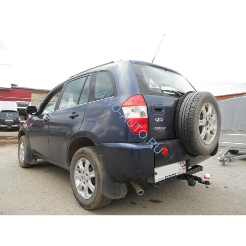 Фаркоп Трейлер 8221 для Chery Tiggo (T11) 2WD с 2012 по 2013 года выпуска (рейстайлинг)
