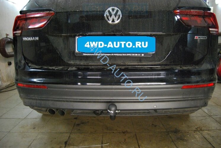 Фаркоп IMIOLA (Польша) Z.023 Skoda Kodiaq 2017-, Volkswagen Tiguan 2 2016-. Невидимый вырез бампера. Тип шара: A. Нагрузки: 2500/140 кг