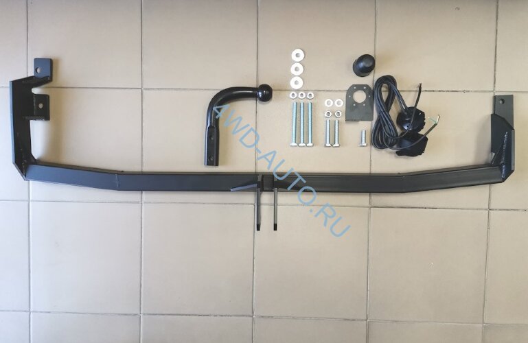 Фаркоп 4WD-AUTO NRSer10-15 на Nissan Serena 2010-2016 правый руль