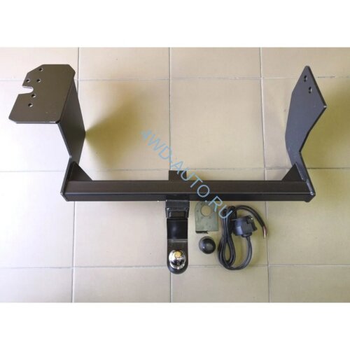 Фаркоп 4WD-AUTO NElg02-10E на Nissan Elgrand 2002-2010 правый руль
