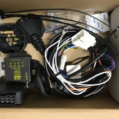 Штатная электрика фаркопа Brink 754051 7-полюсная для Toyota Land Cruiser Prado 150 2009-