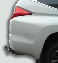 Фаркоп Leader Plus M115-F для Mitsubishi Pajero Sport 2 2008-2016, Mitsubishi Pajero Sport 3 2016-. Без выреза бампера. Нагрузки 2000/100 кг, (замена для M110-F, снятого с производства).