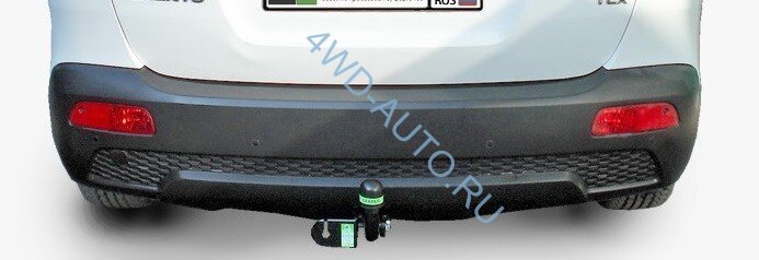 Фаркоп Leader Plus H215-A для Kia Sorento XM 2009-2012, Hyundai Santa Fe CM 2006-2012. Требуется вырез в бампере. Нагрузки 1300/75 кг.