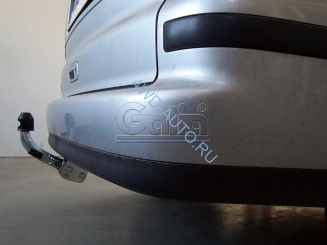 Оцинкованный фаркоп Galia F104C на Volkswagen Sharan с 2000 по 2010 г/в